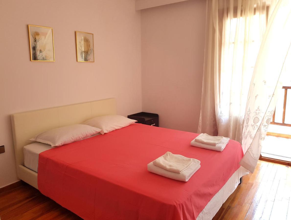 Perea Beach And Sea View Apartment Peraia  Ngoại thất bức ảnh